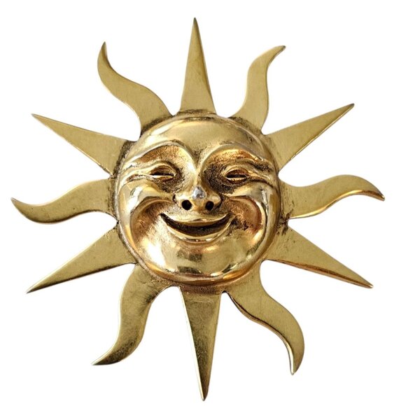 Alva Museum Gold Tone Sun Face Brooch Repousse, Domed Smile Face Pin, Signed - Picture 1 of 7